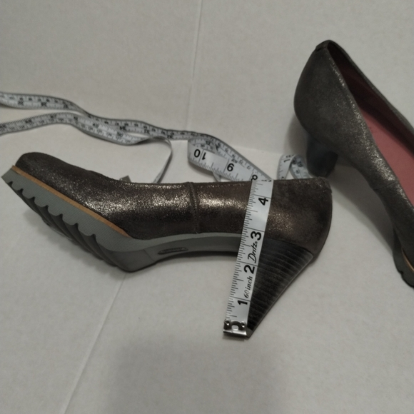 Andre Assous Shoes - Andre Assous Metallic Heels